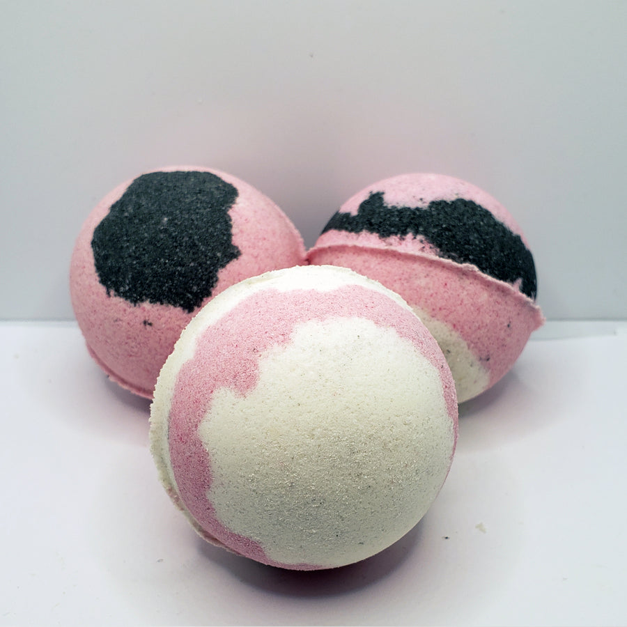 Sassy Lady Bath Bombs (3) Small